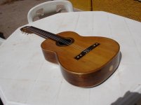 T. Julve de Pascu Quemades 073. Aspecto final tras encordarla.jpg