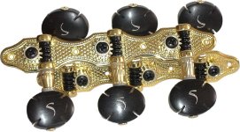 clavijero tipo hausser.jpg